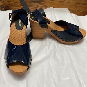 Free People Navy Patent Platform Sandal